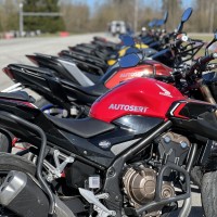 AM- ja A1-kategooria koolitused Autosertis: motohooaeg algab uute võimalustega